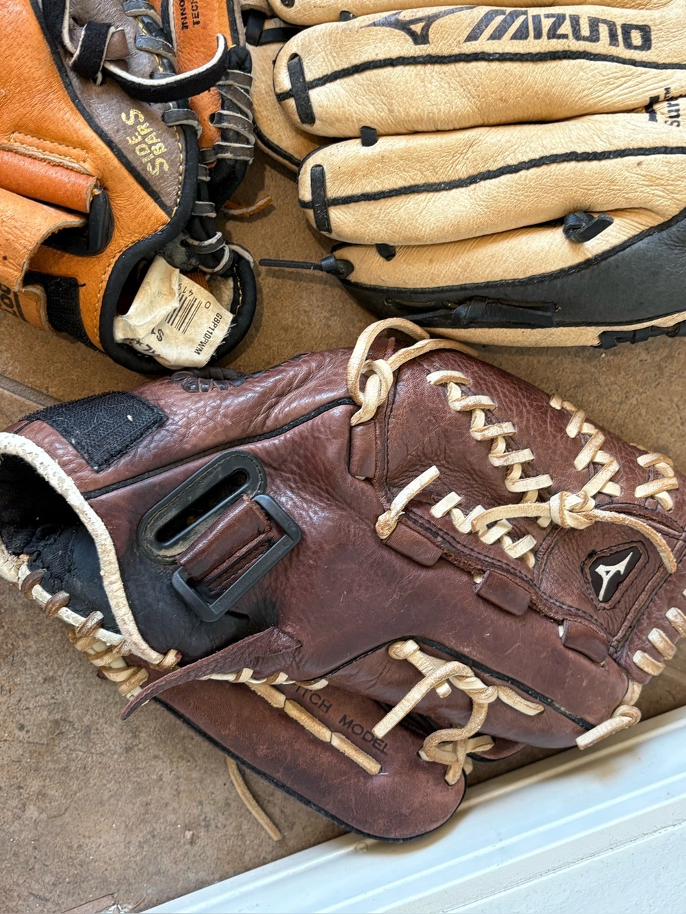 Mizuno Brown and Cream Leather Baseball Glove set of 3 mens
